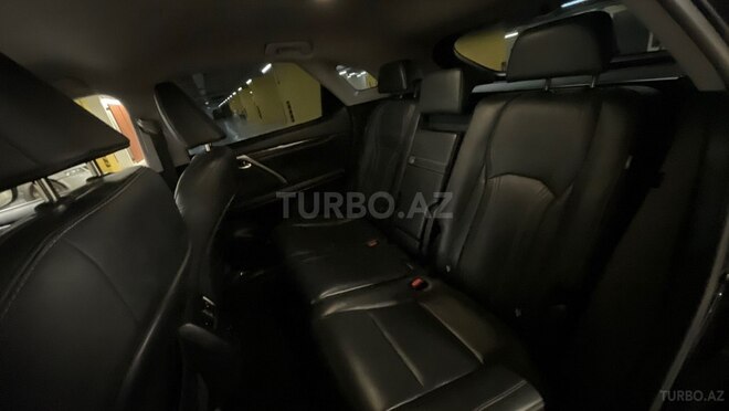 Lexus RX 350L-8