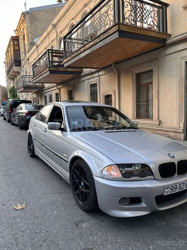 BMW 318-7