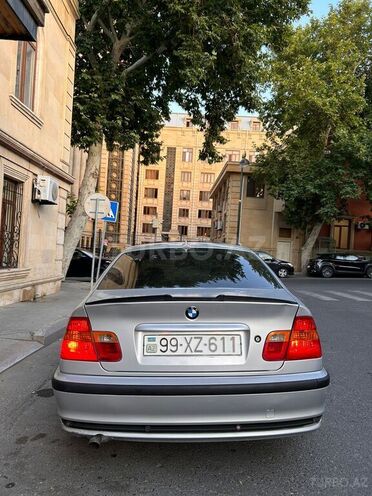BMW 318-2