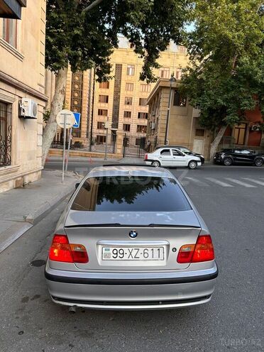 BMW 318-6