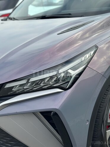 Geely Coolray-3