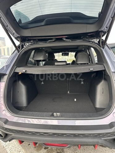 Geely Coolray-7
