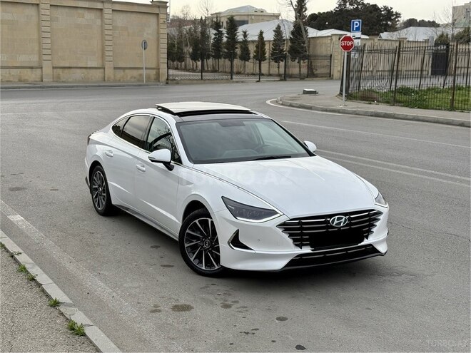 Hyundai Sonata-2