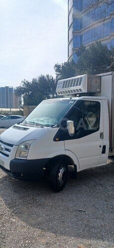 Ford Transit-7