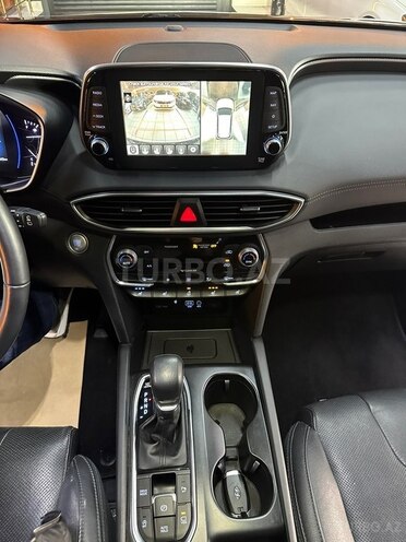 Hyundai Santa Fe-20