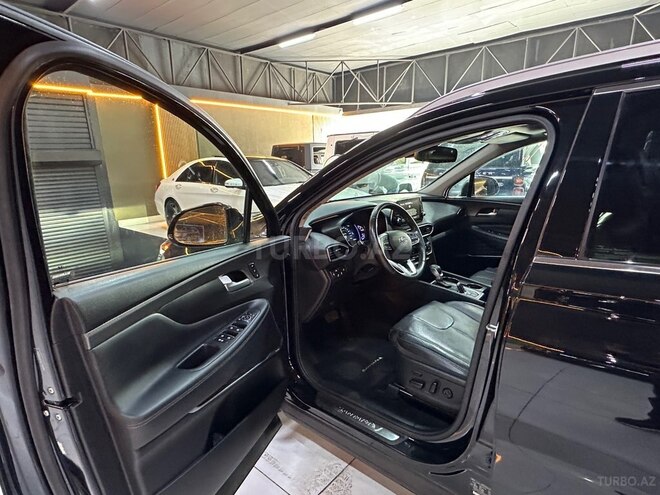 Hyundai Santa Fe-12