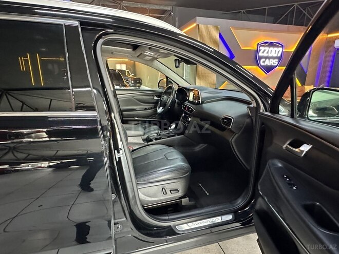 Hyundai Santa Fe-16