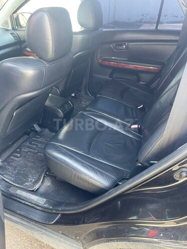 Lexus RX 330-8