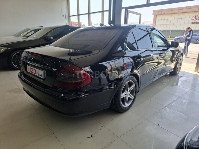 Mercedes E 220-7