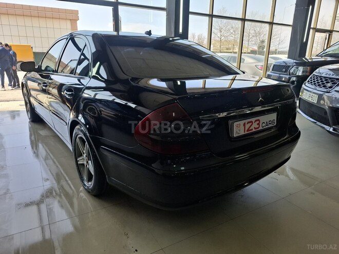Mercedes E 220-9