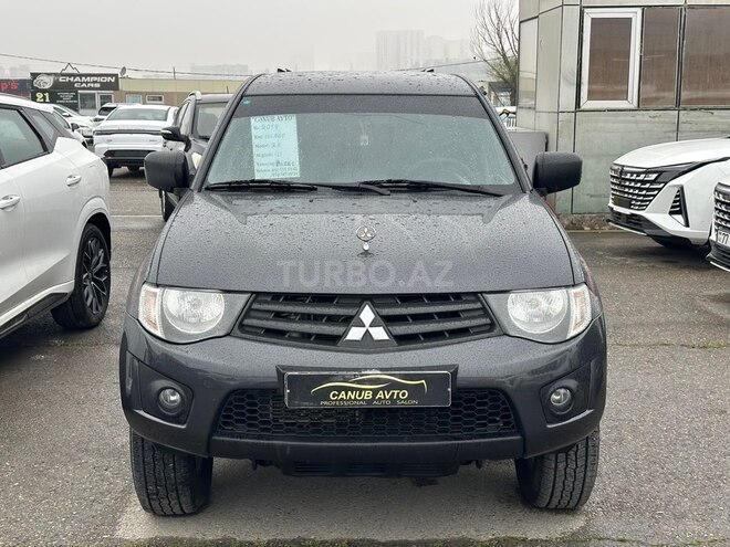 Mitsubishi L200-5
