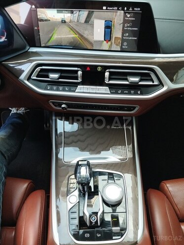 BMW X7-18