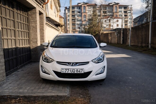 Hyundai Avante-1