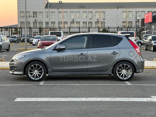 Hyundai i30-4