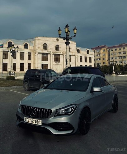 Mercedes CLA 250-2