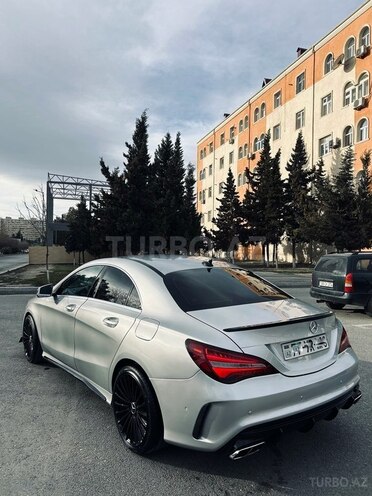 Mercedes CLA 250-3