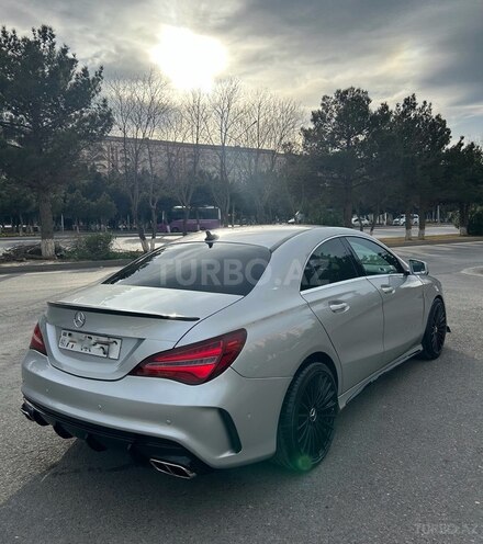 Mercedes CLA 250-4
