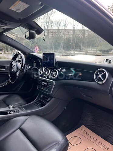 Mercedes CLA 250-7