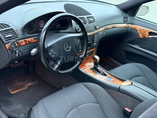 Mercedes E 270 2002, 342,000 km - 2.7 л - Bakı