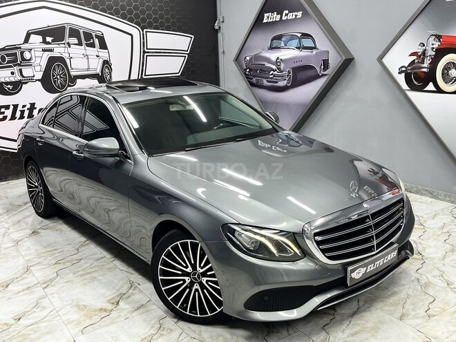 Mercedes E 220 d-11