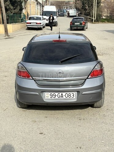 Opel Astra-2