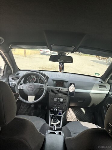 Opel Astra-3