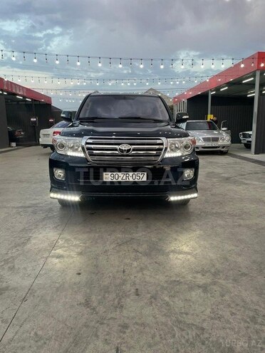 Toyota Land Cruiser-10