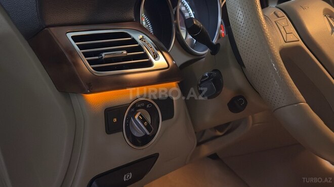 Mercedes CLS 350-16