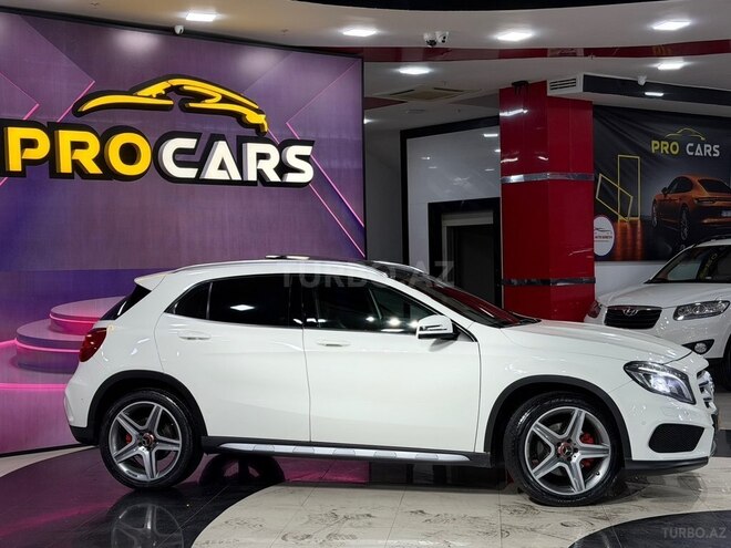 Mercedes GLA 250 4MATIC-6