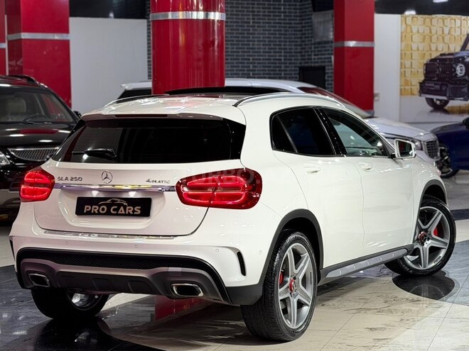 Mercedes GLA 250 4MATIC-14