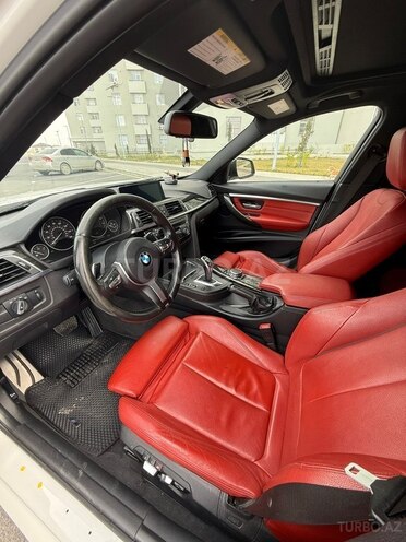 BMW 330-6