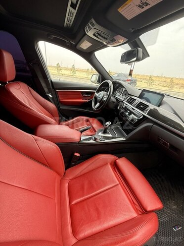 BMW 330-7