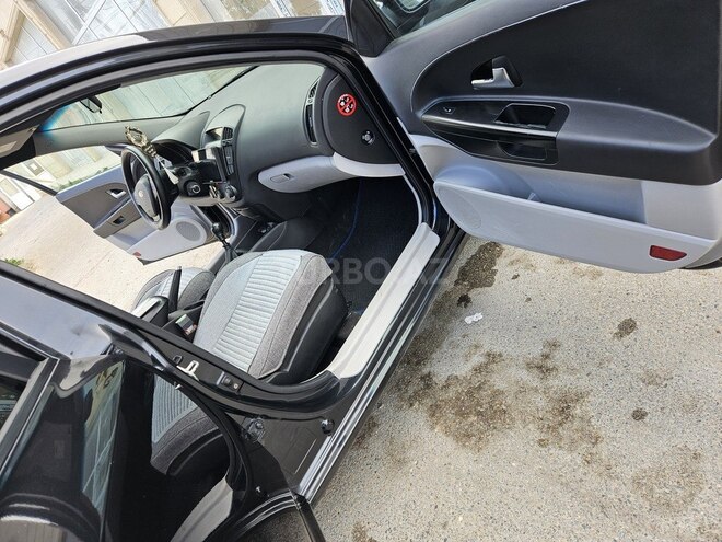 Kia Ceed-4