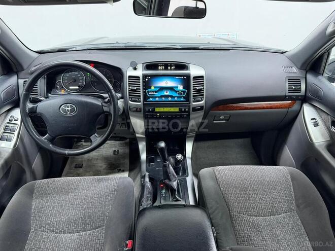 Toyota Land Cruiser Prado-3