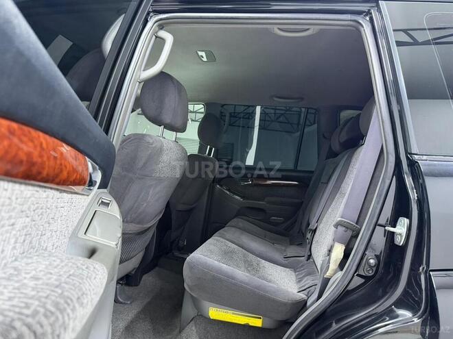 Toyota Land Cruiser Prado-14