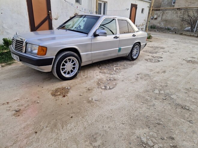 Mercedes 190 1991, 300,777 km - 2.3 l - Bakı