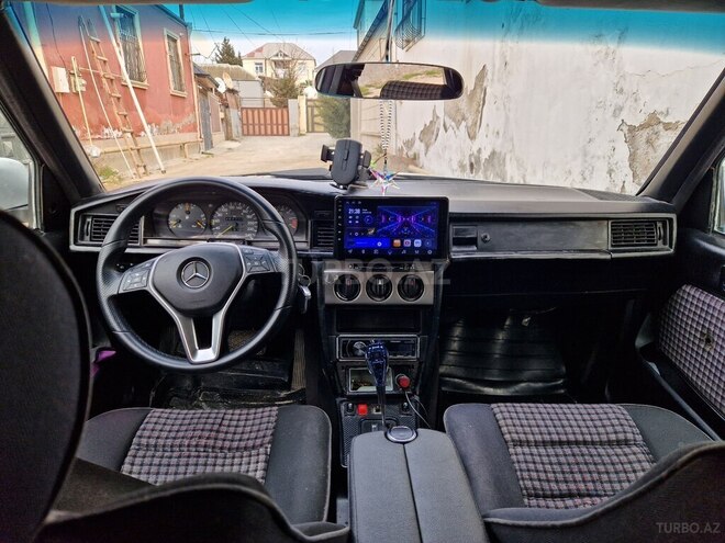 Mercedes 190 1991, 300,777 km - 2.3 l - Bakı