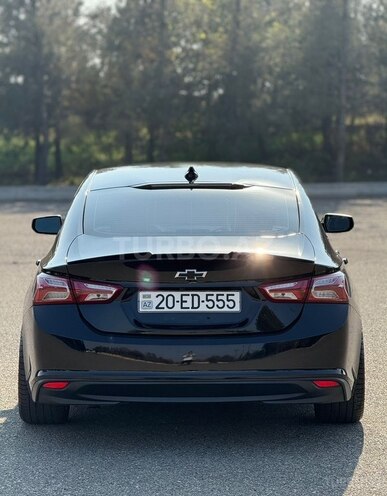 Chevrolet Malibu-5