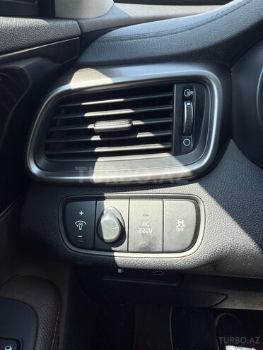Kia Sorento-4