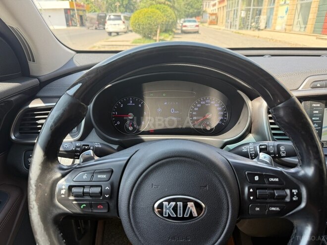 Kia Sorento-11