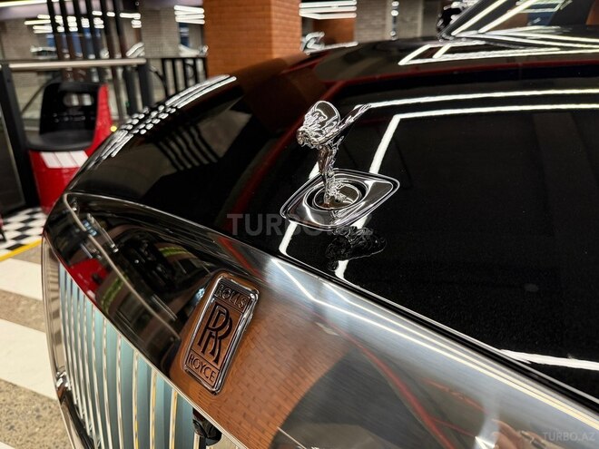 Rolls-Royce Spectre-15