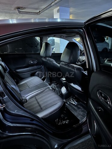 Honda HR-V-7