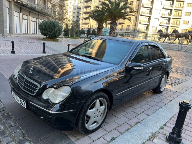 Mercedes C 200-10