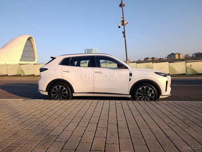 Changan Qiyuan Q05-15