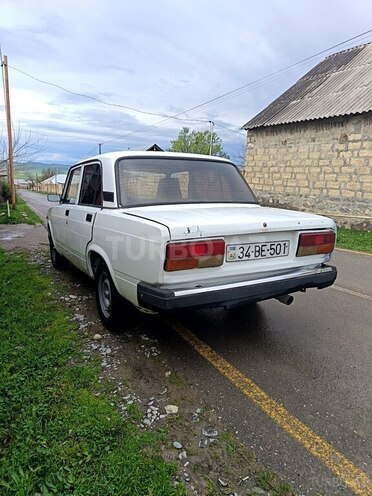 LADA (VAZ) 2107-5