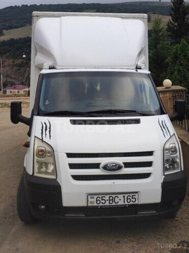 Ford Transit-1