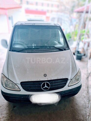 Mercedes Vito-1