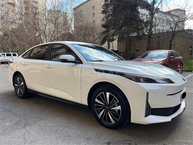 Changan Qiyuan A05 2025, 46,500 km - 1.5 l - Bakı
