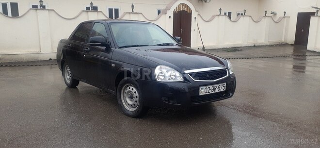 LADA (VAZ) Priora-1