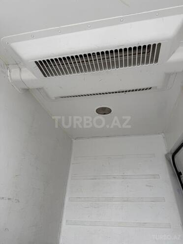 Ford Transit-8